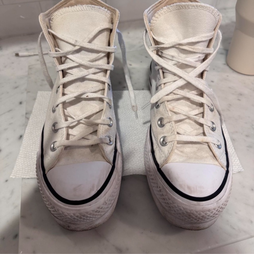 Converse White Chunk Taylor All Lift Playform High-Top Sneakers